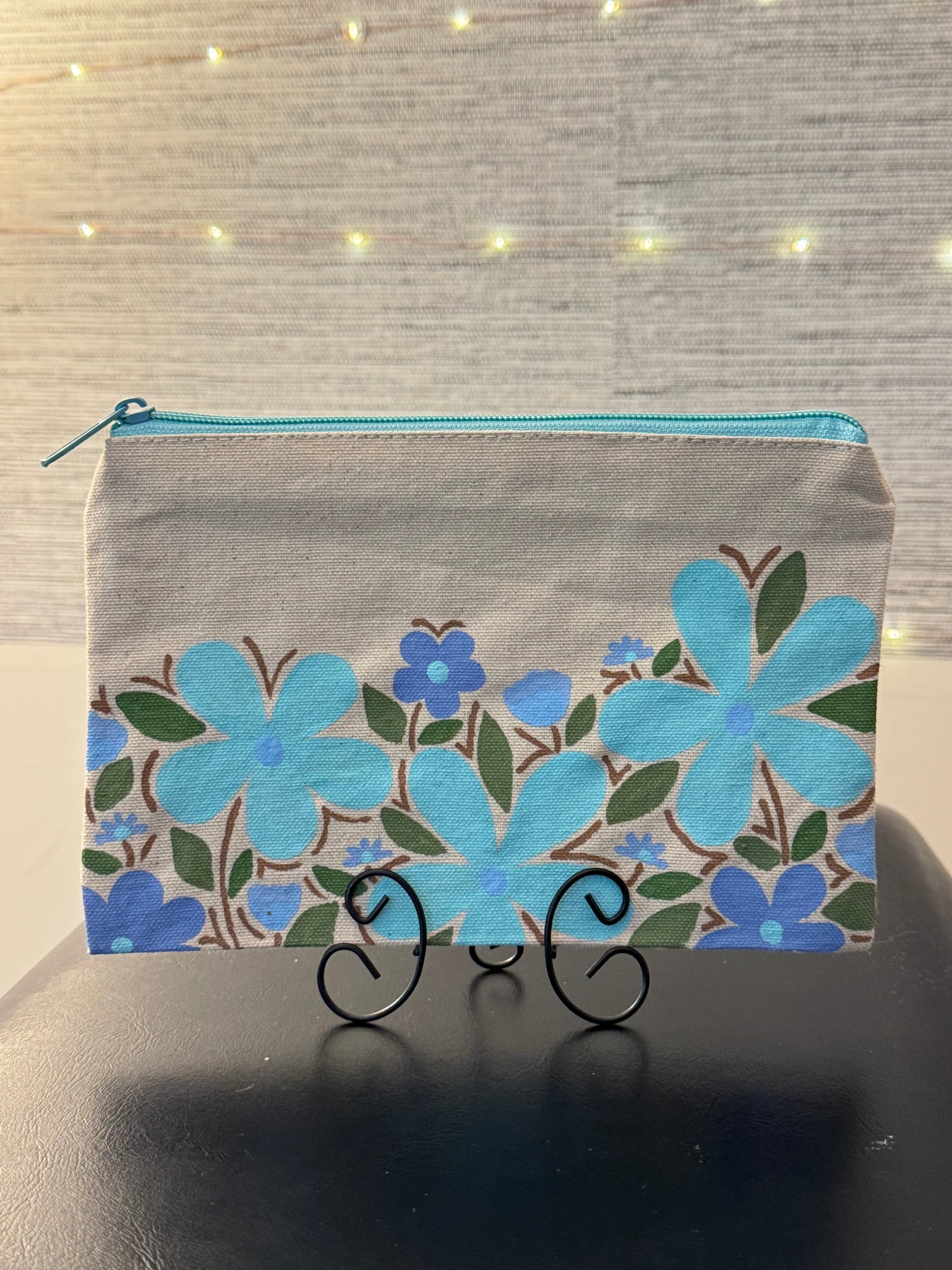 Bursts of Blue | large zip bag